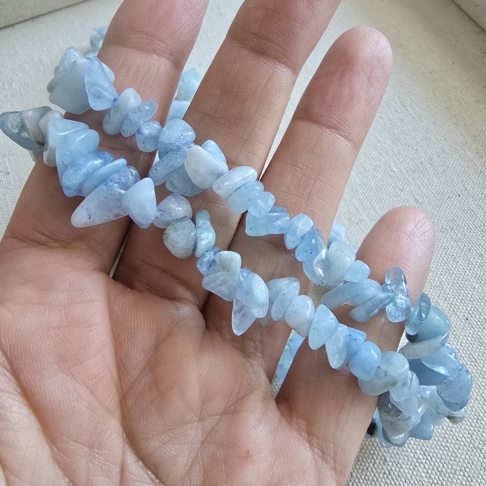 36" Aquamarine Chip Bead Necklace – Natural Blue Gemstone Strand - Picture 9 of 10